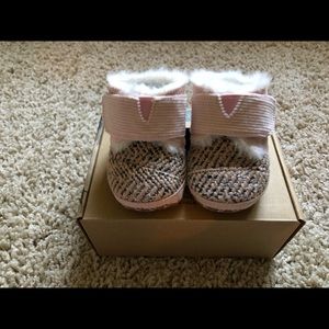 Toms Booties